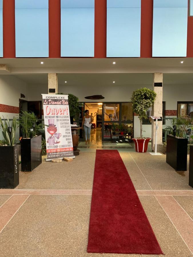 Le Diamant Noir Hotel Nguékokh Eksteriør billede